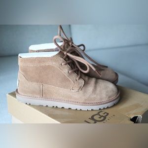UGG K Derick Chestnut Lace Boots - Youth Size 3